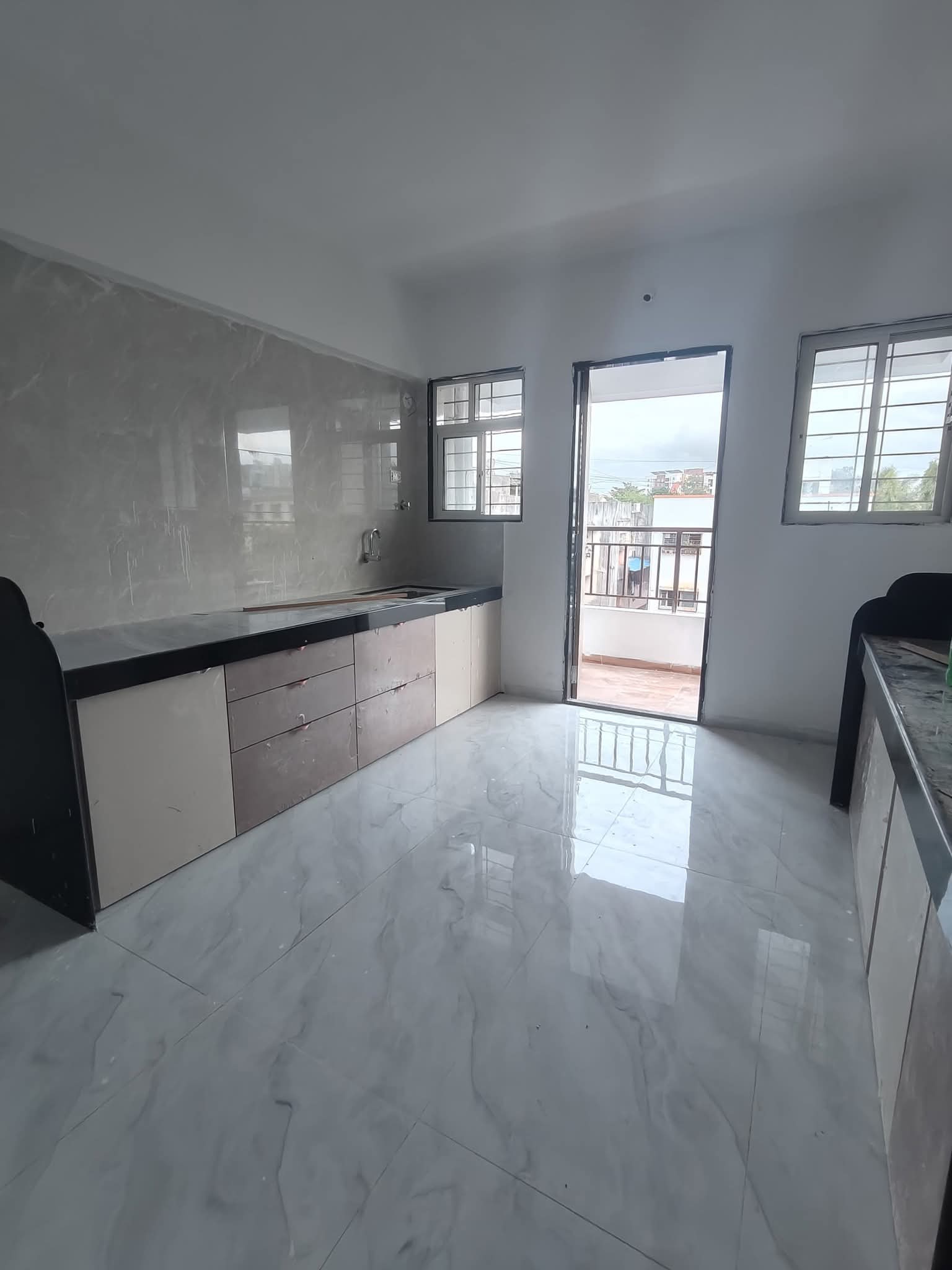 1 BHK Apartment For Rent in Royal Enclave 