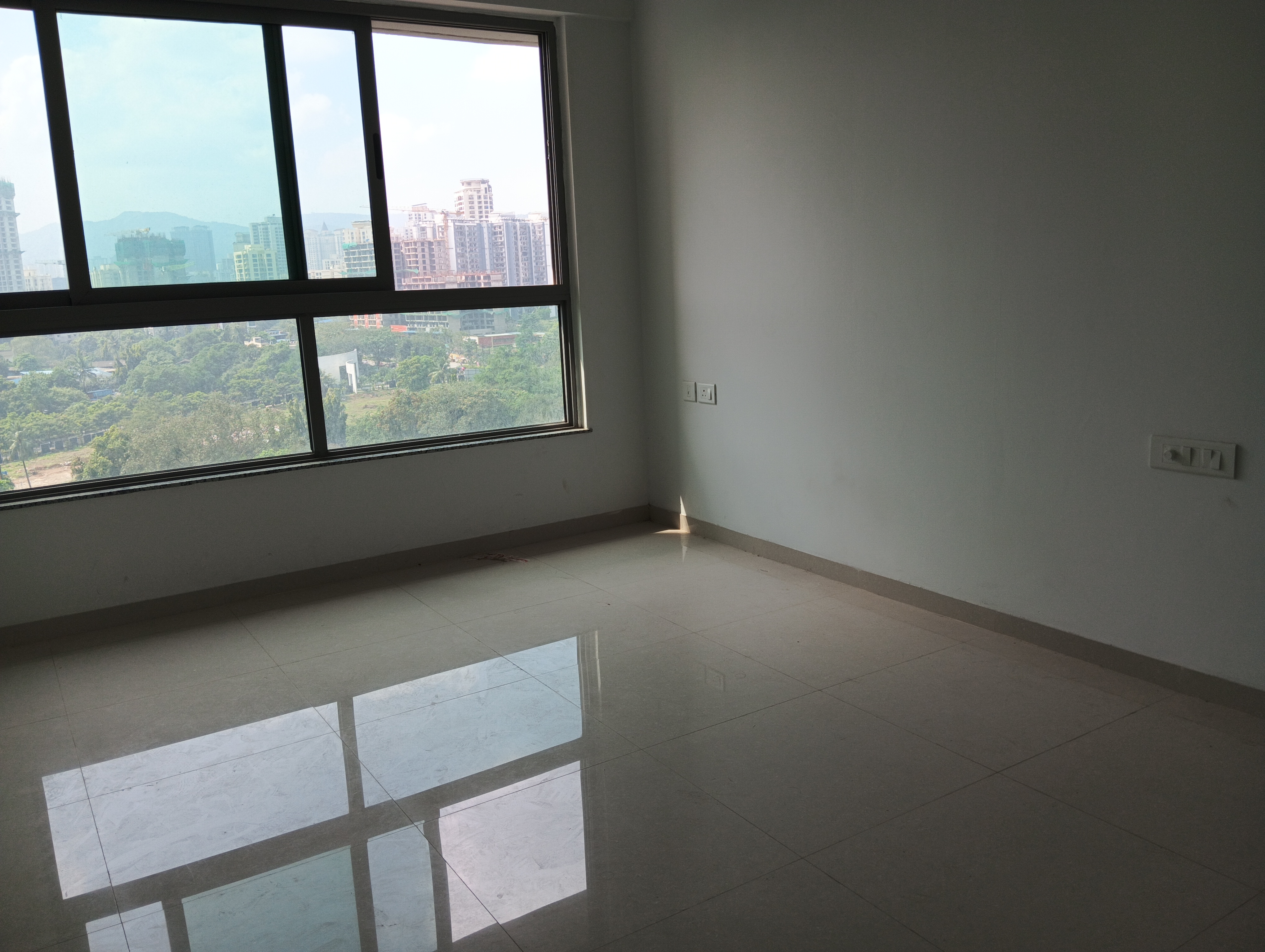 2 BHK Apartment For Sale in Kalpataru Immensa