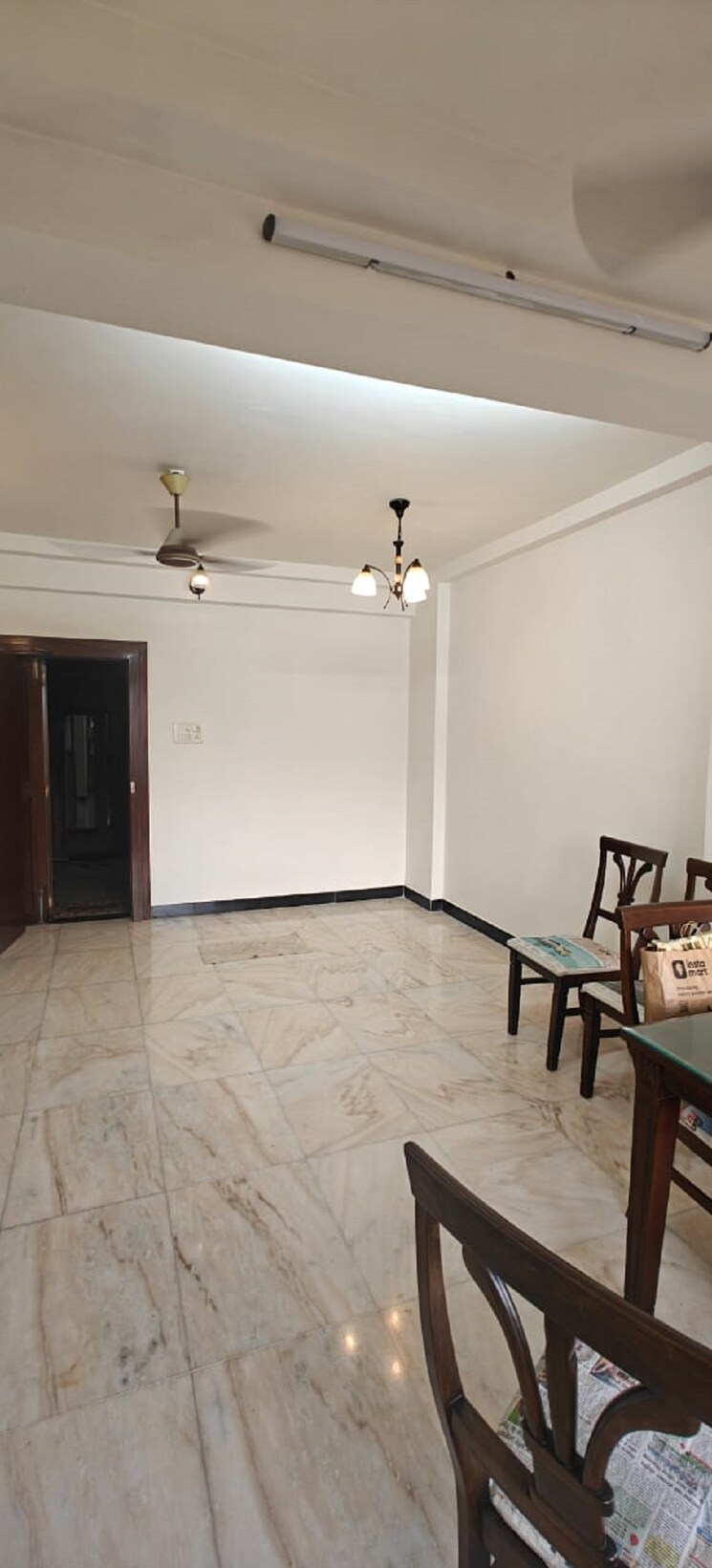 Room, bandra west 2 Bedroom 750 Sq.Ft. Apartment In Bandra West Mumbai 9403997