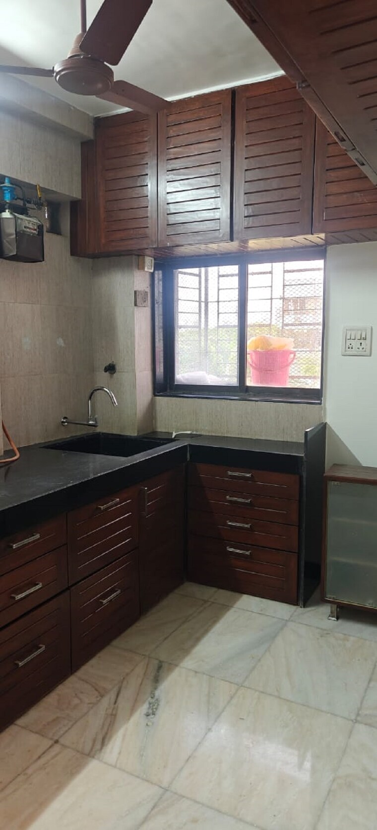 Kitchen, bandra west 2 Bedroom 750 Sq.Ft. Apartment In Bandra West Mumbai 9403997