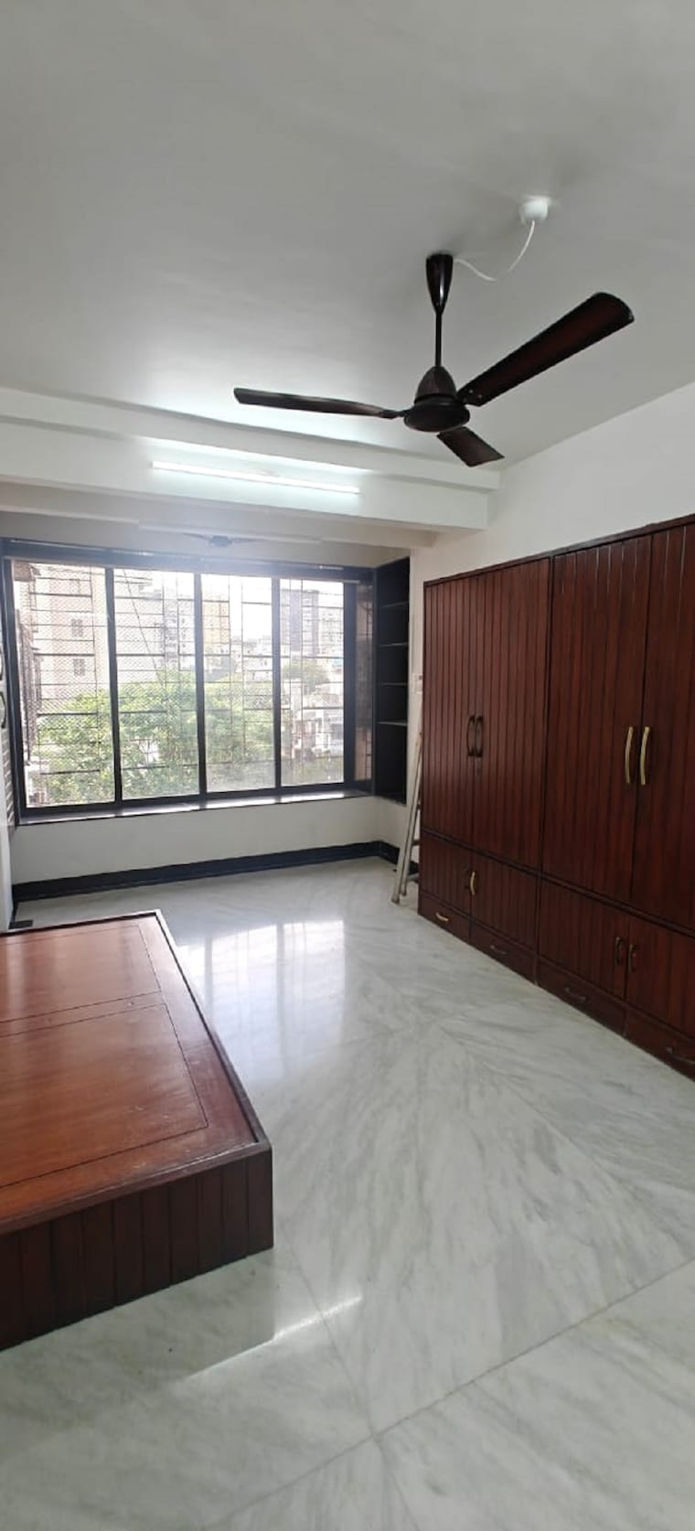 Room, bandra west 2 Bedroom 750 Sq.Ft. Apartment In Bandra West Mumbai 9403997