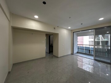 Room in 2 BHK Apartment at Silicon Park, Malad West – for Sale