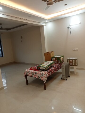 Bedroom in 2 BHK Builder Floor at Sector 47 – for Rent