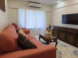 Living Room in 2 BHK Apartment at Bandra West – for Rent