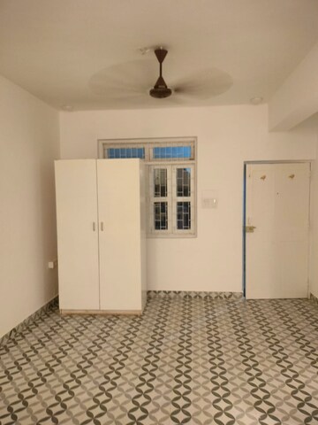 Room in 1 BHK Apartment at Calangute – for Rent