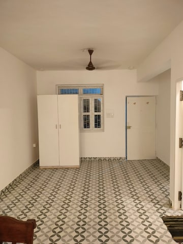 Room in 1 BHK Apartment at Calangute – for Rent
