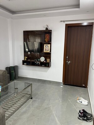 Living Room in 2 BHK Builder Floor at Sector 40 – for Rent