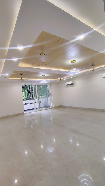 4 BHK Builder Floor For Rent in DLF City Gurgaon, Sector 27