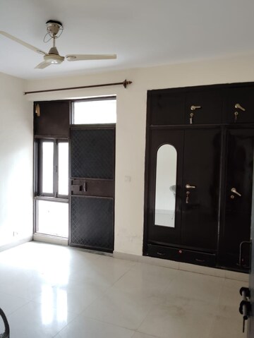 Building Lobby in 2 BHK Apartment at Sector 86 – for Rent