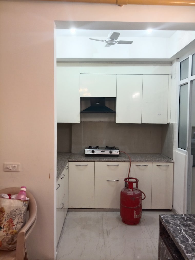 Kitchen, mahagun-mywoods-ii 2.5 Bedroom 1125 Sq.Ft. Apartment In Sector 16c Greater Noida Greater Noida 9404326