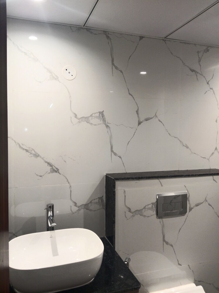 Master Bedroom, mahagun-mywoods-ii 2.5 Bedroom 1125 Sq.Ft. Apartment In Sector 16c Greater Noida Greater Noida 9404326