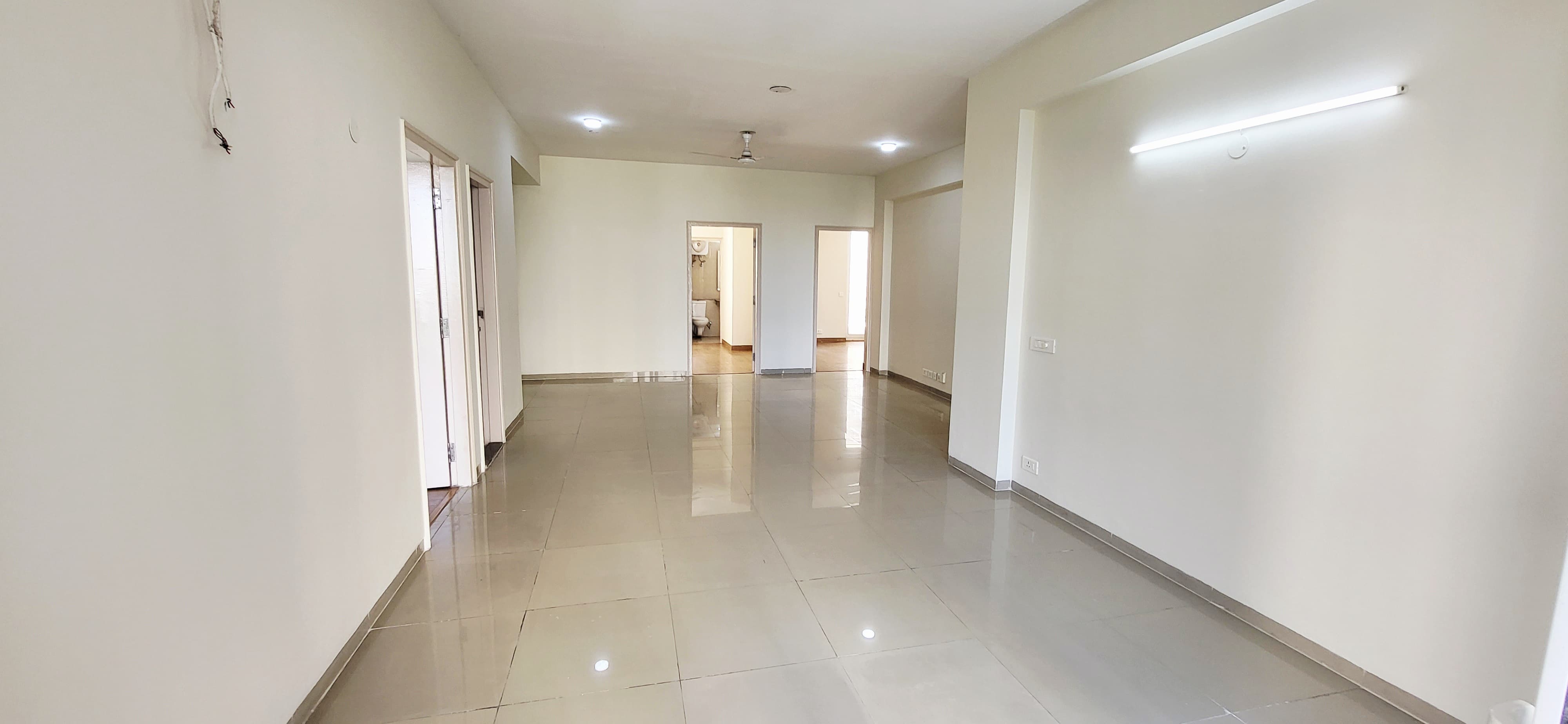 4 BHK + Servant Room Apartment For Rent in Emaar Palm Hills