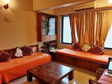 Living Room in 1 BHK Apartment at Bandra West – for Rent