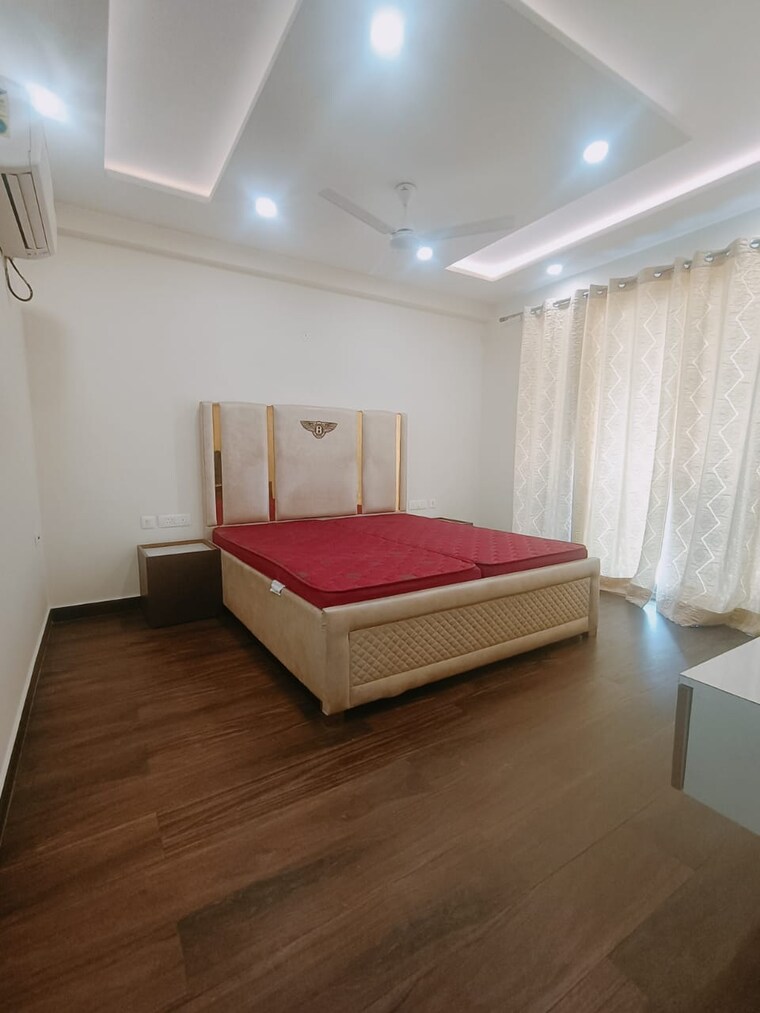Bedroom, sector 46 3 Bedroom 3000 Sq.Ft. Builder Floor In Sector 46 Gurgaon 9404310