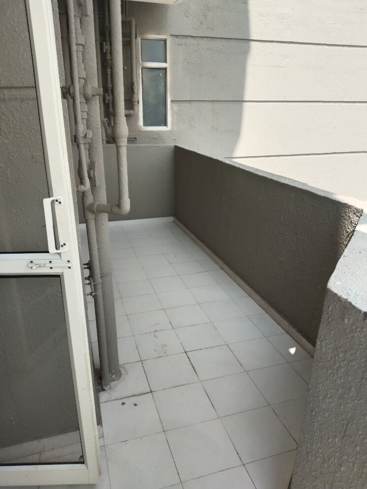 Balcony, pyramid-heights 2 Bedroom 700 Sq.Ft. Apartment In Sector 85 Gurgaon 9404287