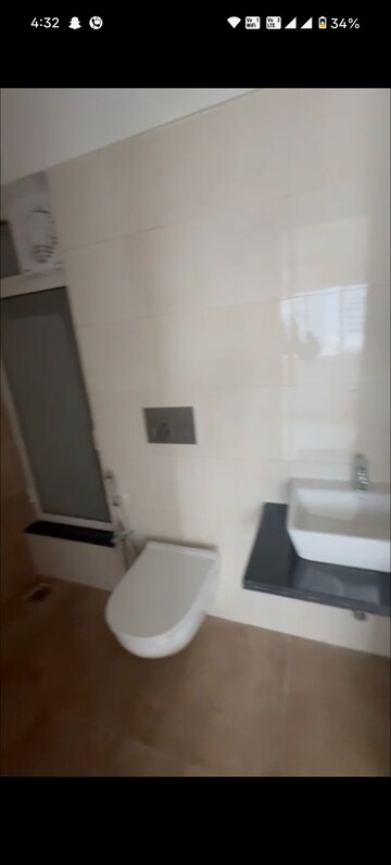 Attached Bathroom in 2.5 BHK Apartment at Omkar Signet, Malad East – for Rent