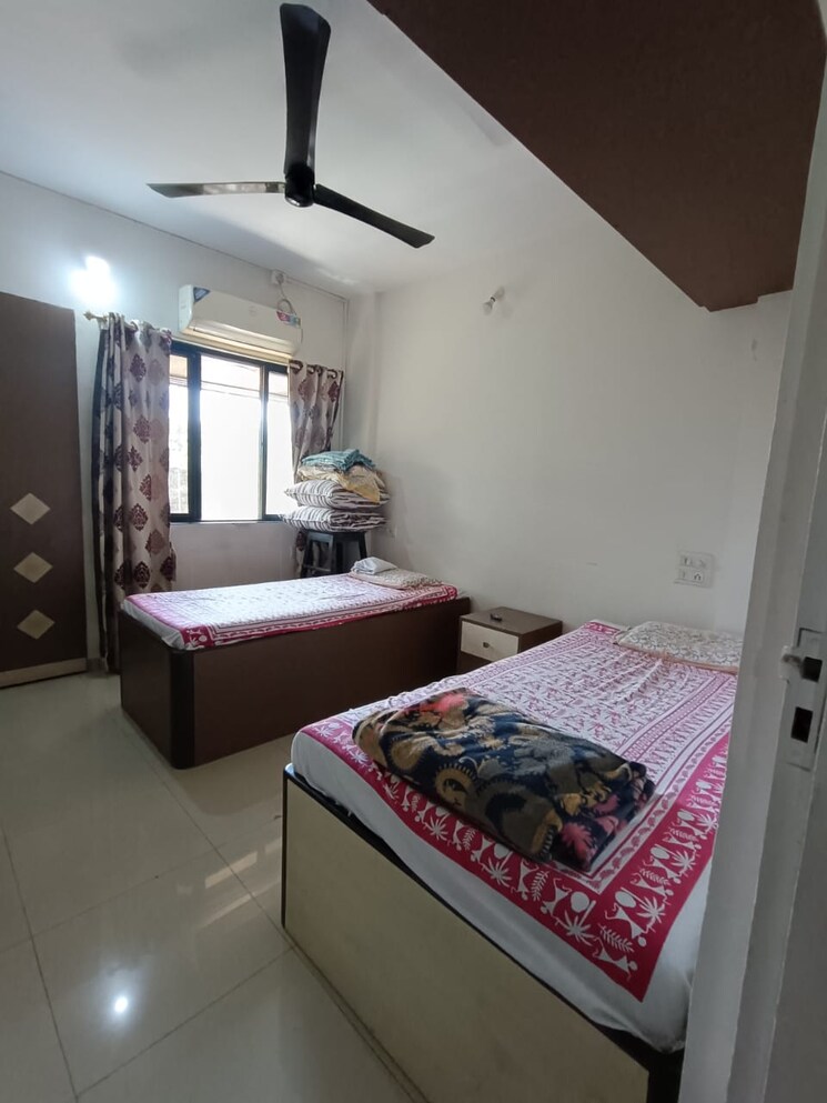 Bedroom, thane west 2 Bedroom 700 Sq.Ft. Apartment In Thane West Thane 9404324