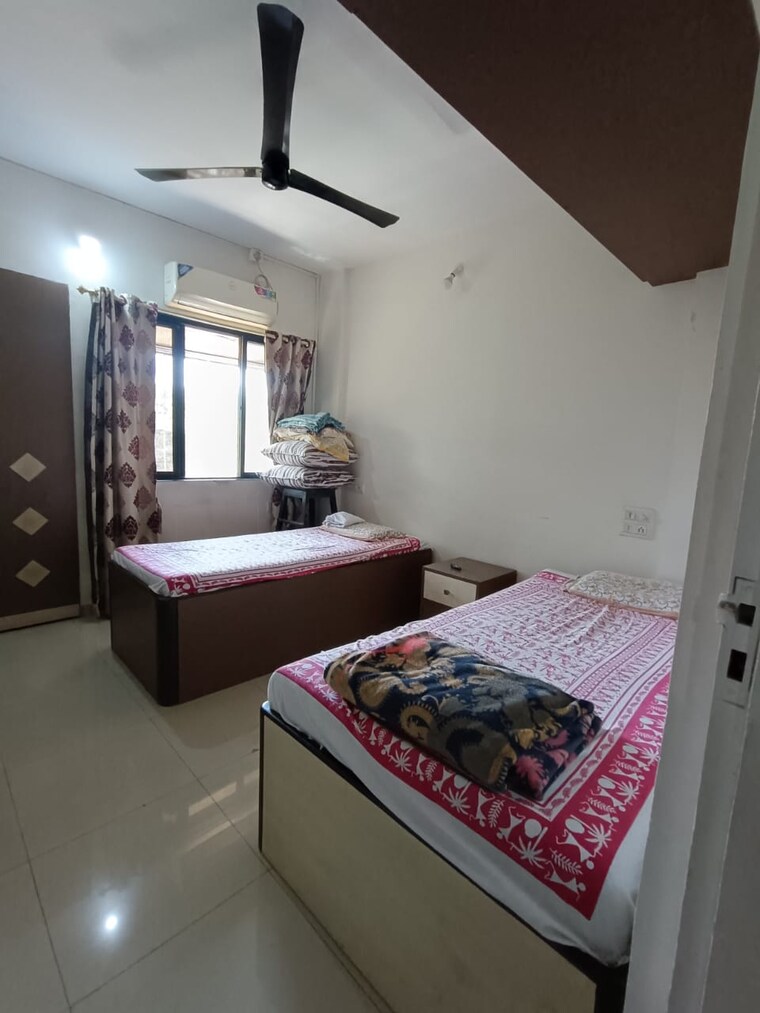 Bedroom, thane west 2 Bedroom 700 Sq.Ft. Apartment In Thane West Thane 9404324
