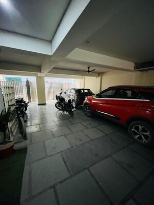 1 BHK Builder Floor For Rent in Sector 40