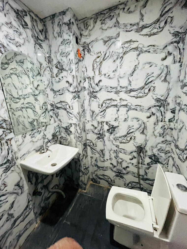 Bathroom, sector 40 1 Bedroom 699 Sq.Ft. Builder Floor In Sector 40 Gurgaon 9404395