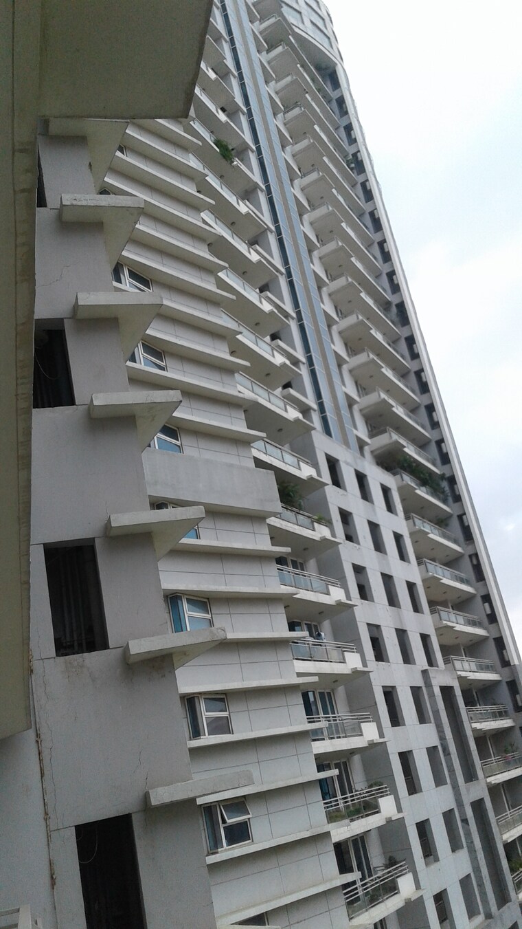 Exterior View, dlf-the-belaire 4 Bedroom 4098 Sq.Ft. Apartment In Sector 54 Gurgaon 9404351