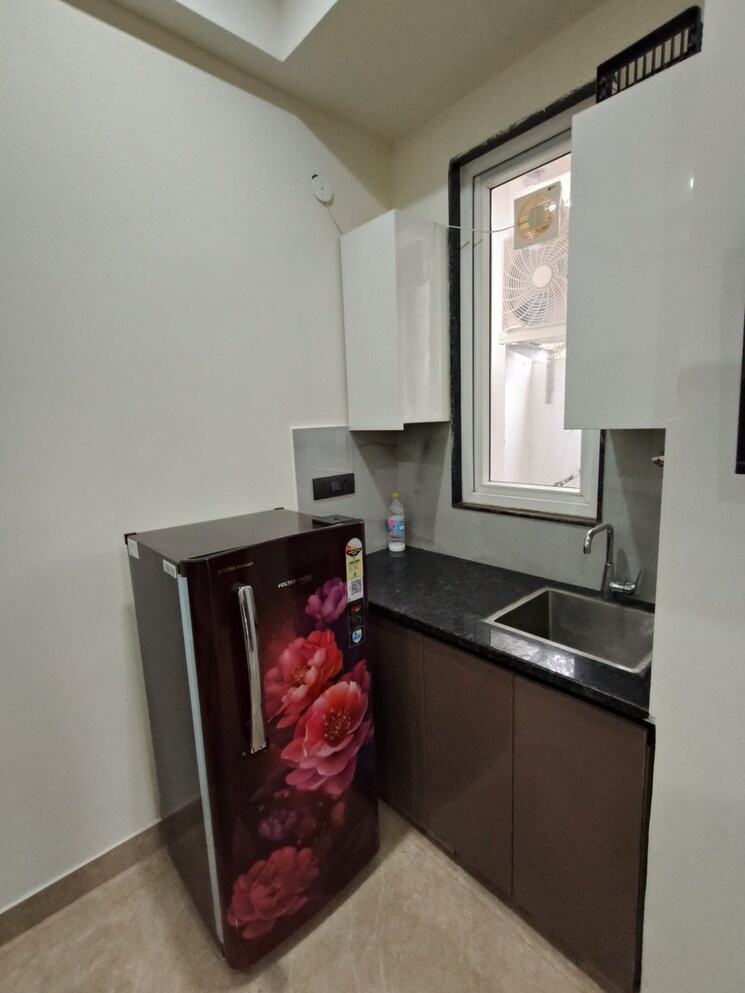 undefined, sector 27 2 Bedroom 1200 Sq.Ft. Builder Floor In Sector 27 Gurgaon 9404490