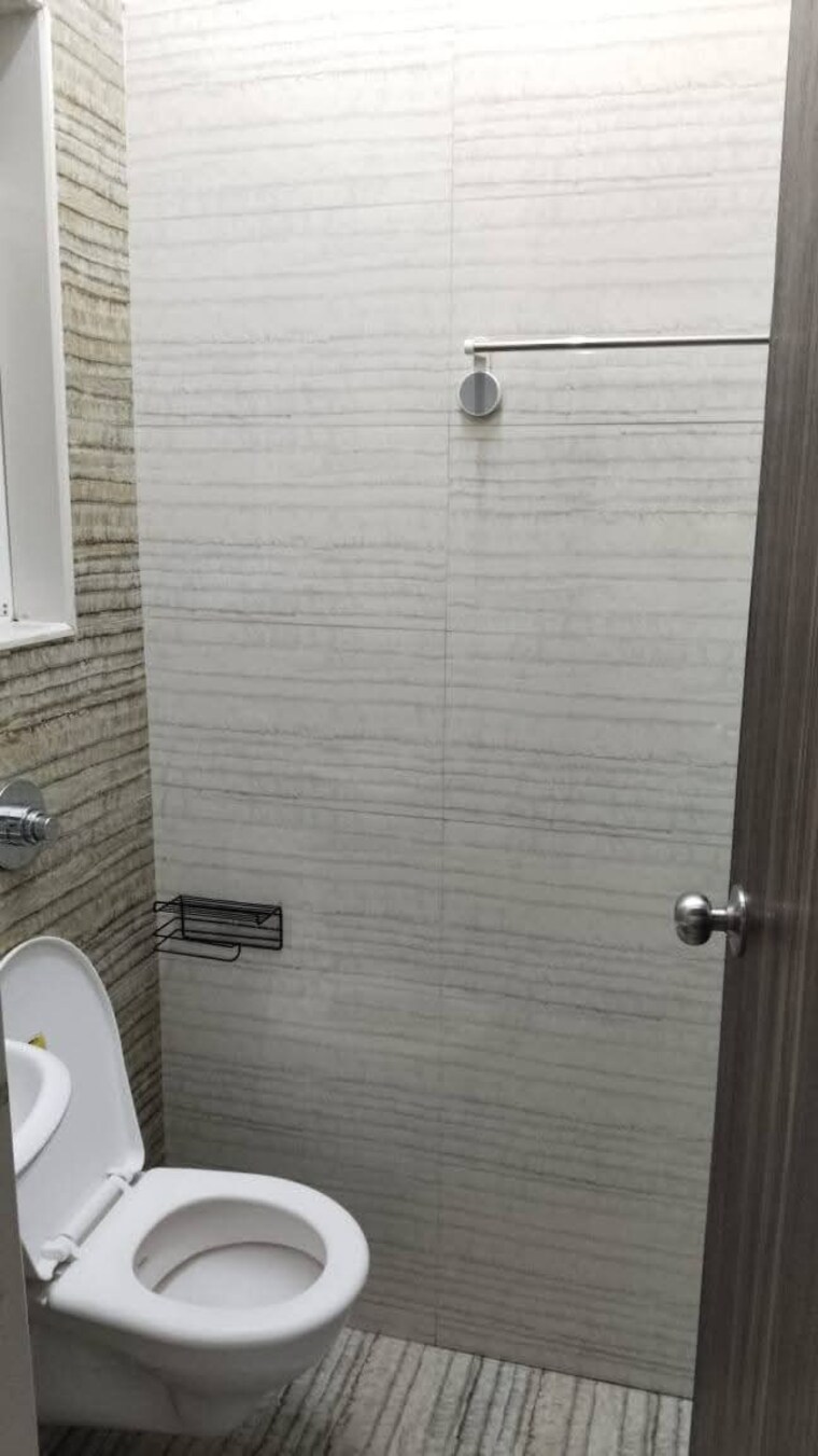 Bathroom, andheri west 1 Bedroom 380 Sq.Ft. Apartment In Andheri West Mumbai 9404530