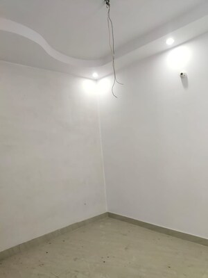 Room in 3 BHK Builder Floor at Govindpuri – for Sale