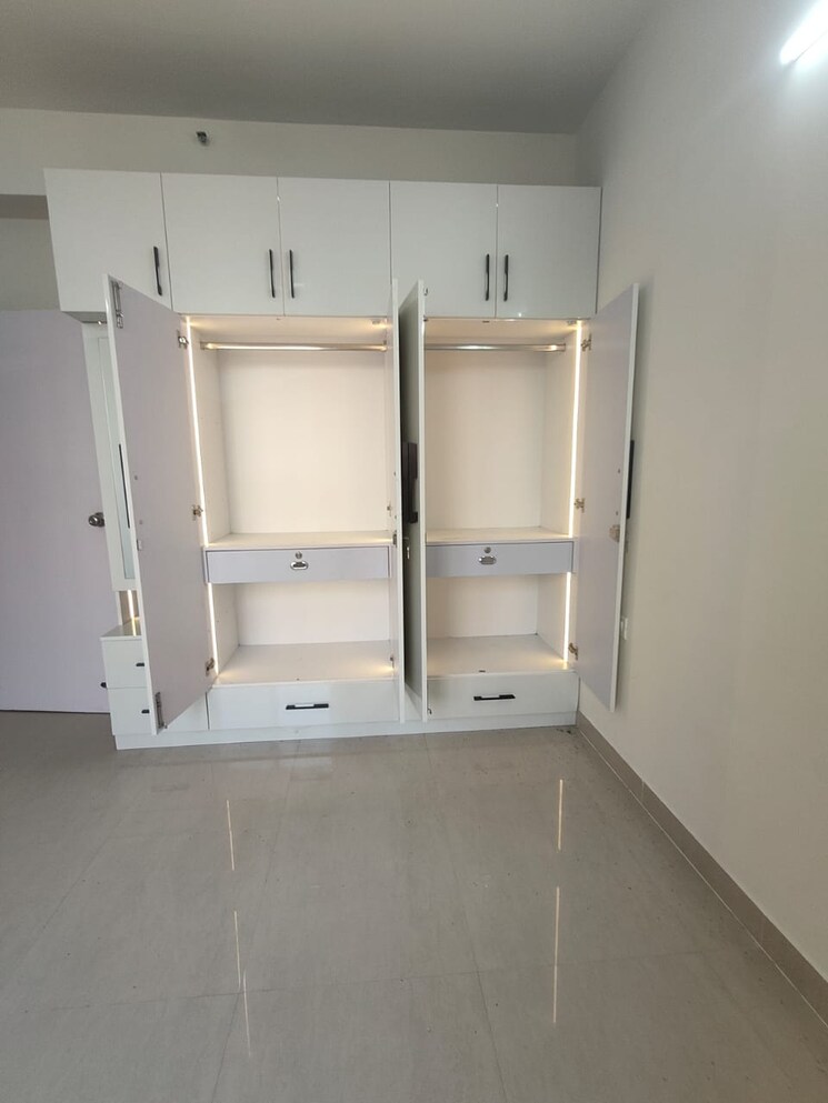 undefined, rof-amaltas 3 Bedroom 645 Sq.Ft. Apartment In Sector 92 Gurgaon 9404529