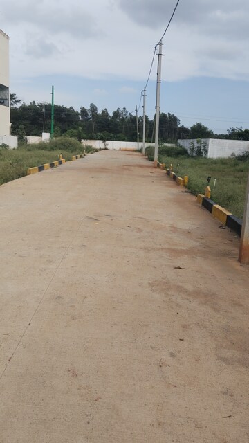  Plot – Exterior View View at Chandapura - for Sale