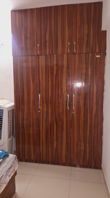 Furnished Amenities in 2 BHK Apartment at Kharadi – for Rent