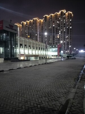  Shop For Rent in Amrapali Leisure Park, Amrapali Leisure Valley