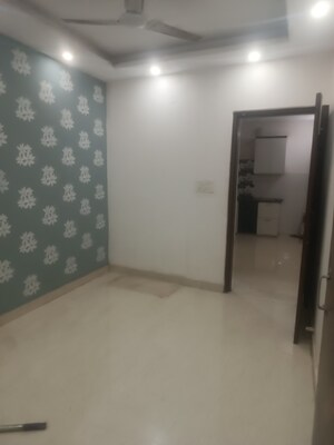 Room in 2 BHK Builder Floor at Govindpuri – for Rent