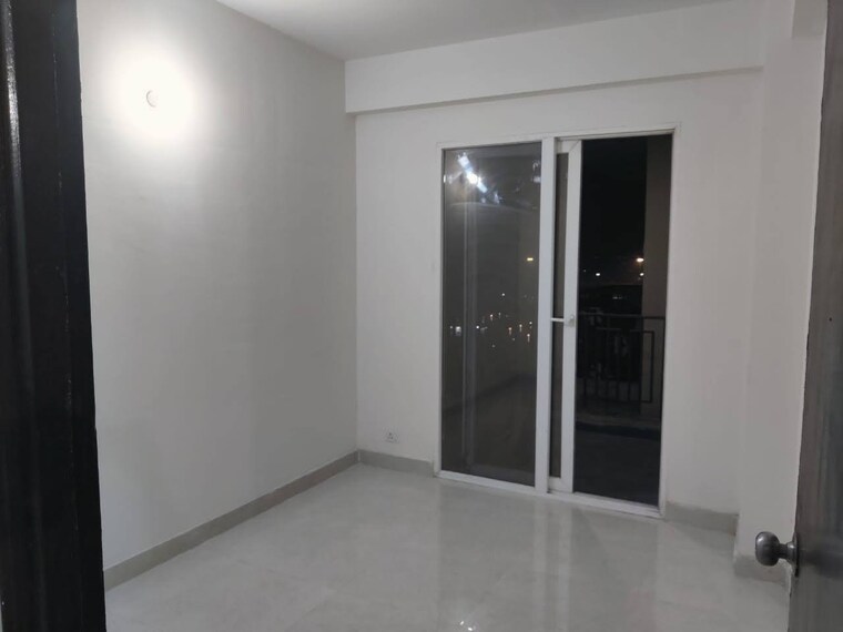 Room, signature-global-the-roselia 2 Bedroom 514 Sq.Ft. Apartment In Sector 95a Gurgaon 9404620