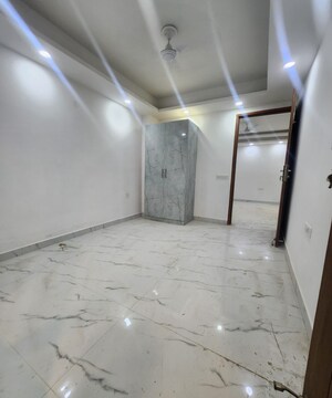 Room in 2 BHK Builder Floor at Saket – for Sale