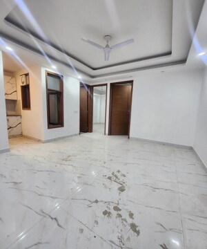 2 BHK Builder Floor For Sale in Saket