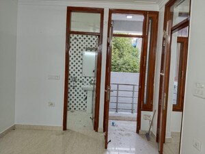 Room in 1 BHK Apartment at Khirki Extension – for Rent