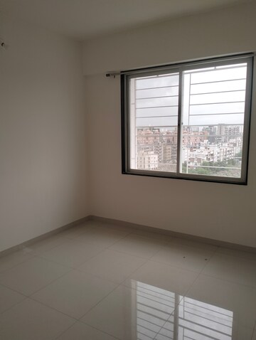 Room in 1 BHK Apartment at Sonigara Presidency, Ravet – for Rent