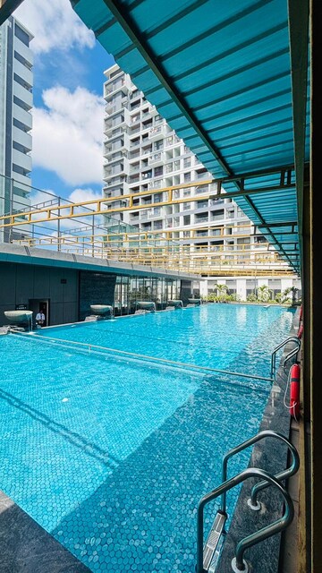 Swimming Pool in 2 BHK Apartment at Majestique Signature Towers, Balewadi – for Rent