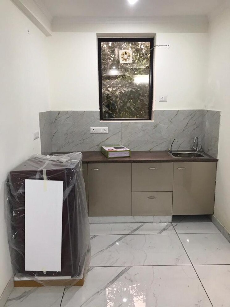 Kitchen, pivotal-paradise 2 Bedroom 686 Sq.Ft. Apartment In Sector 62 Gurgaon 9404712