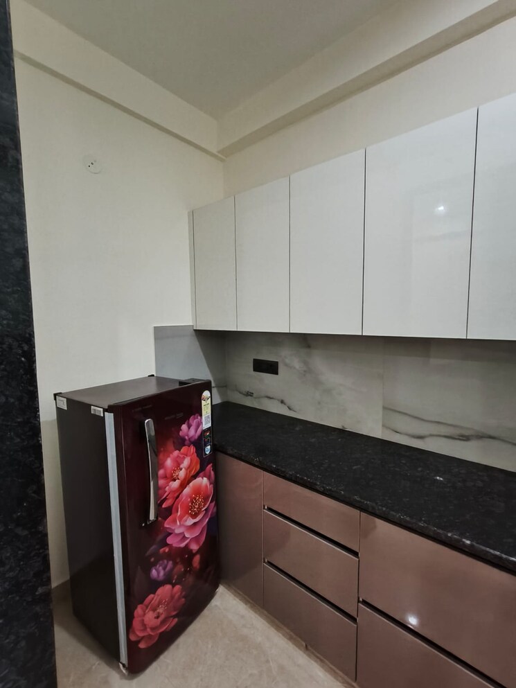 Kitchen, pivotal-paradise 2 Bedroom 686 Sq.Ft. Apartment In Sector 62 Gurgaon 9404712