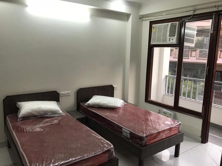 Living Room, pivotal-paradise 2 Bedroom 686 Sq.Ft. Apartment In Sector 62 Gurgaon 9404712