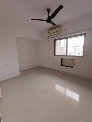 Room in 2 BHK Apartment at Cosmos Springs Angel, Ghodbunder Road – for Rent