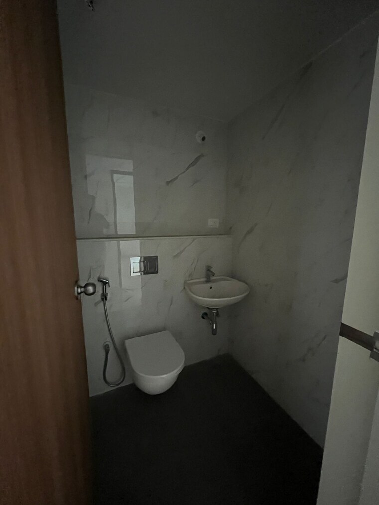 Bathroom, lodha-codename-premier 2 Bedroom 572 Sq.Ft. Apartment In Dombivli East Thane 9404756