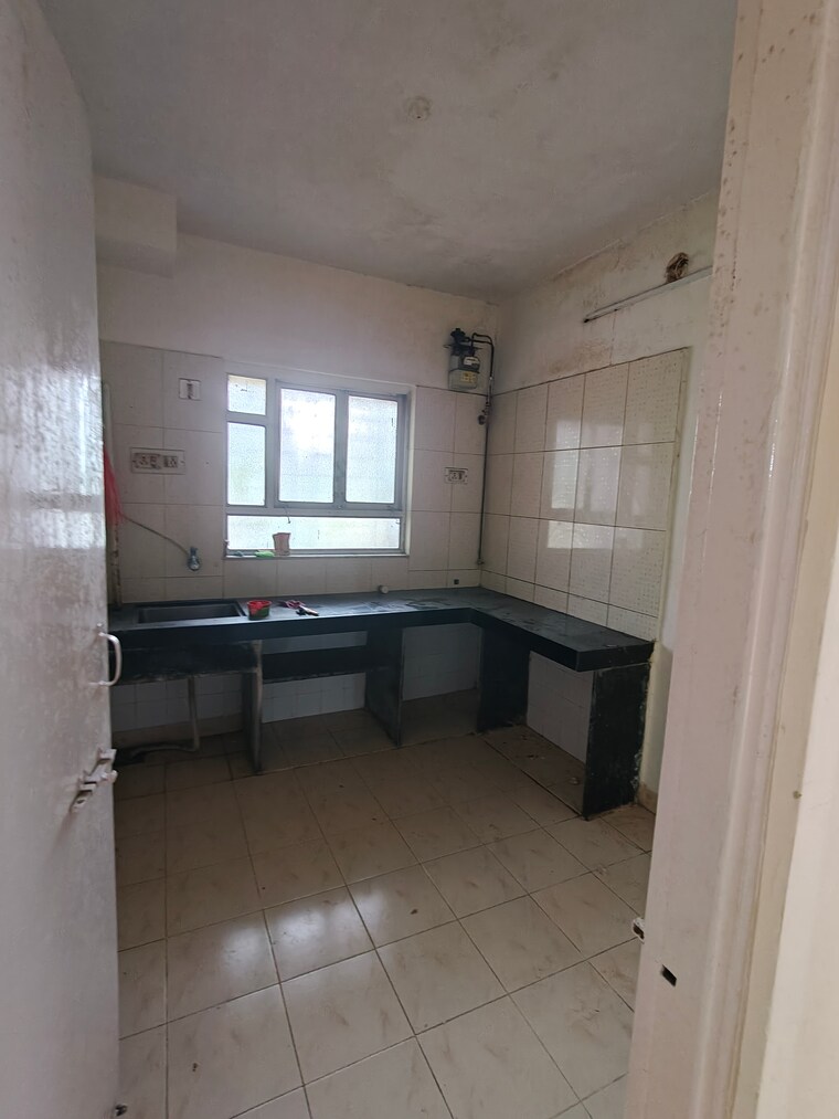 Kitchen, akurli-om 1 Bedroom 775 Sq.Ft. Apartment In Kandivali East Mumbai 9404723