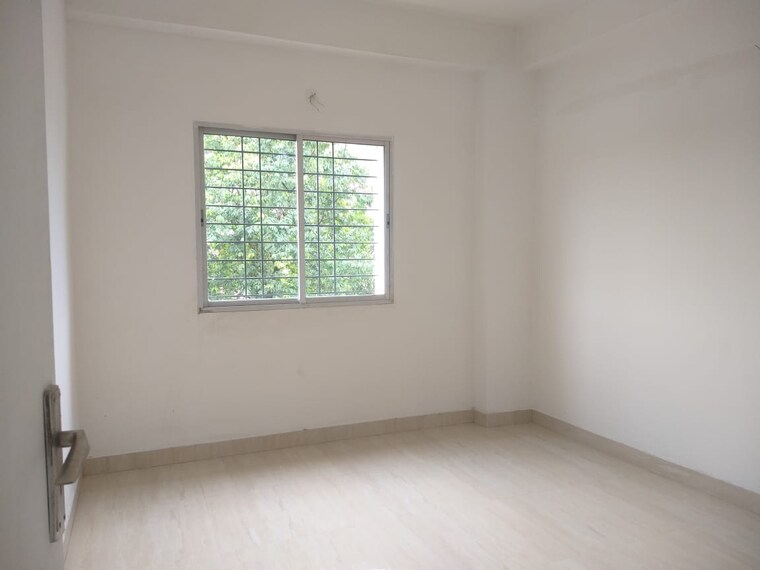 Room, sevoke road 3 Bedroom 1280 Sq.Ft. Apartment In Sevoke Road Siliguri 9404735