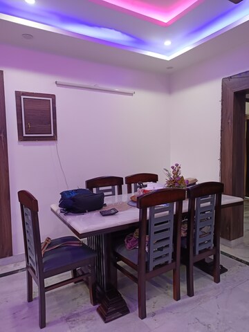 Living Room in 3 BHK Builder Floor at Sector 50 – for Rent