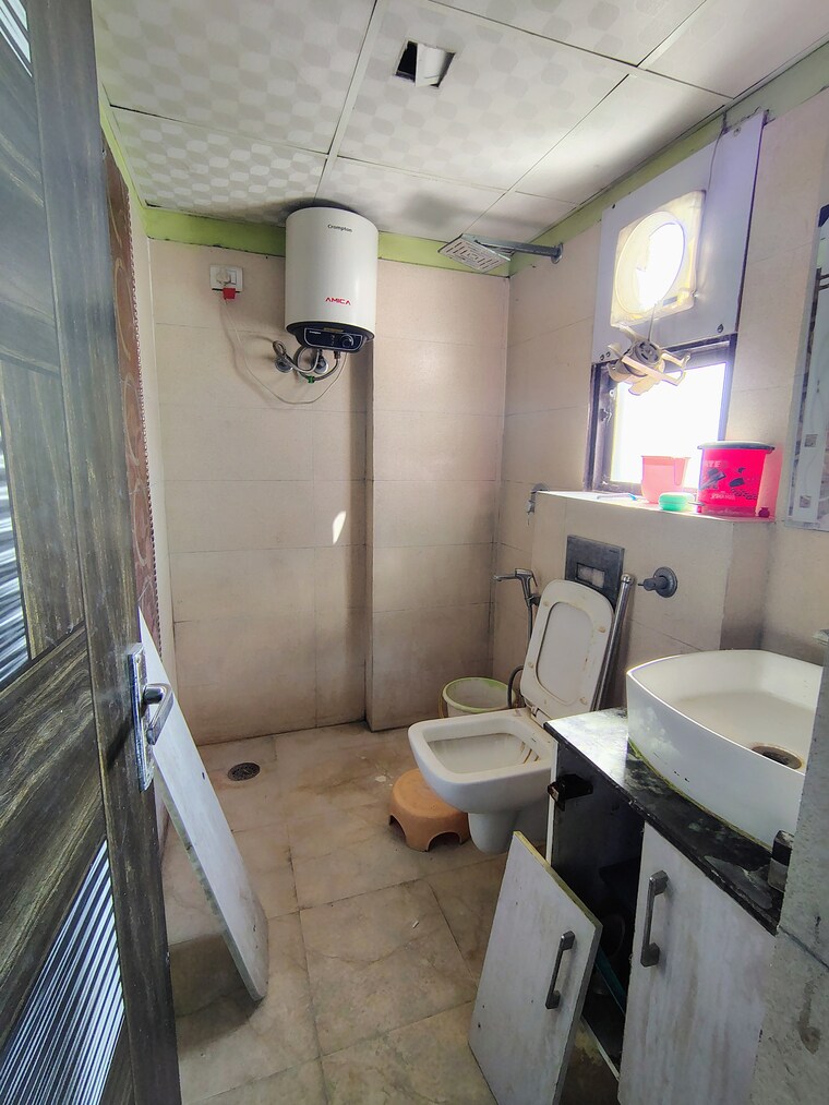 Team Area, adore-happy-homes 2 Bedroom 478 Sq.Ft. Apartment In Sector 86 Faridabad 9404840