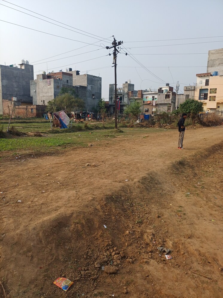 undefined, palla  66 Sq.Yd. Plot In Palla Faridabad 9404986