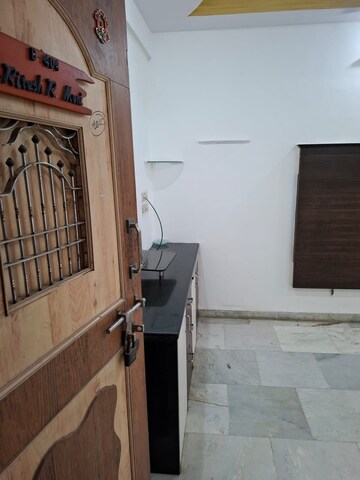 1 BHK Apartment For Rent in Kokil Kunj Apartments, Kandivali West